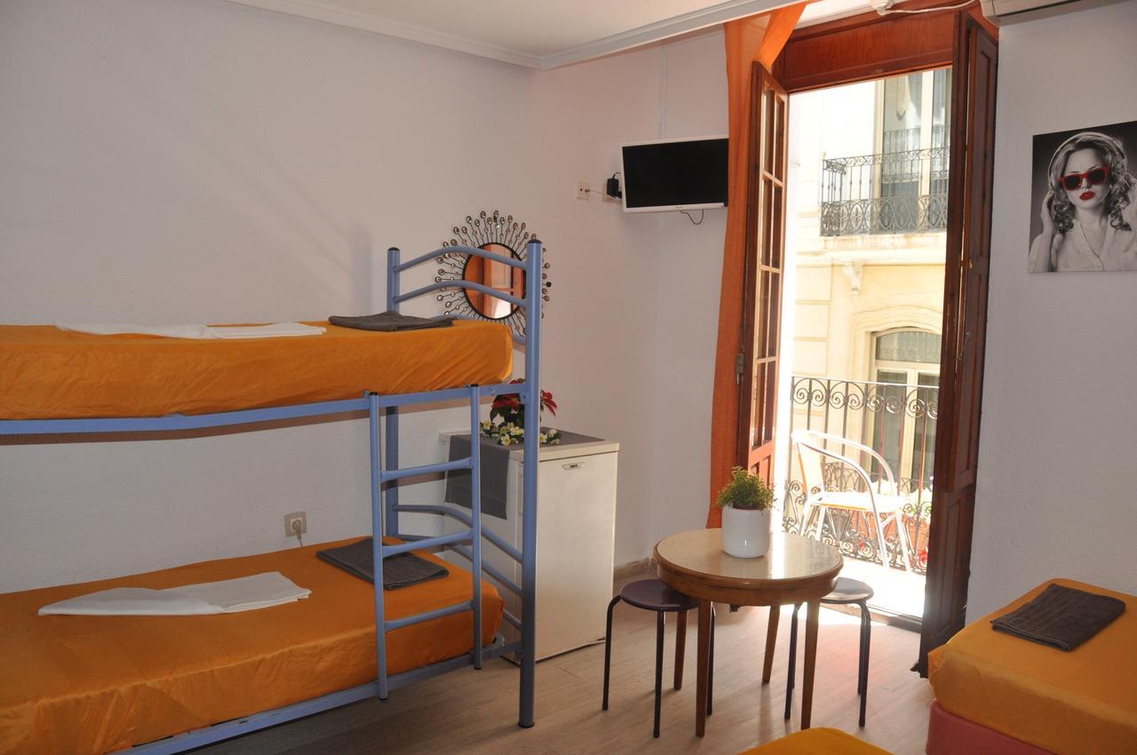 Hostal Mayor Alicante Exterior photo